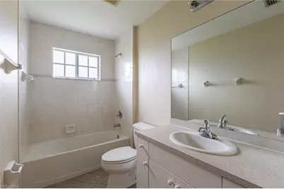 717 SE 8th St, Cape Coral, FL 33990 - Photo 6