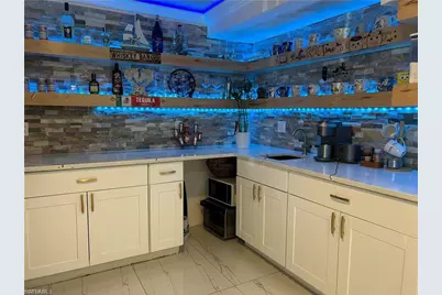 187 Louise St, Fort Myers, FL 33905 - Photo 6