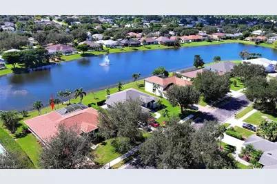 9160 Kings Cove Ct, Fort Myers, FL 33967 - Photo 4