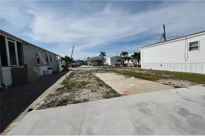 16 Nancy Ln, Fort Myers Beach, FL 33931 - Photo 8