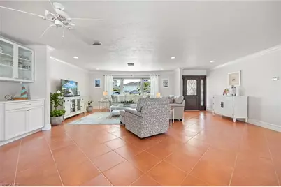 119 SW 52nd Ter, Cape Coral, FL 33914 - Photo 10