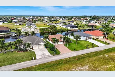 1506 NW 37th Pl, Cape Coral, FL 33993 - Photo 42