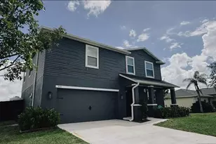 713 NW 37th Pl, Cape Coral, FL 33993 - Photo 2