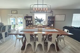 713 NW 37th Pl, Cape Coral, FL 33993 - Photo 14