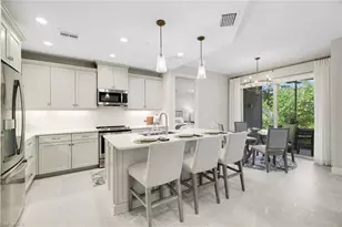 2614 Seychelles Cir, Naples, FL 34112 - Photo 8