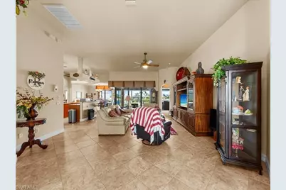 320 NW 26th Ave, Cape Coral, FL 33993 - Photo 8