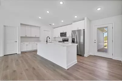 1906 NW 21st Pl, Cape Coral, FL 33993 - Photo 6