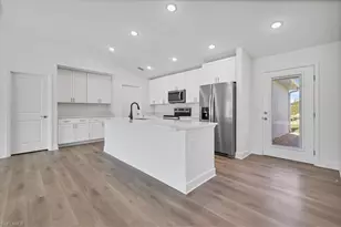 1906 NW 21st Pl, Cape Coral, FL 33993 - Photo 6