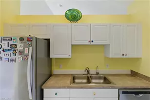 1017 SW 1st St, Cape Coral, FL 33991 - Photo 16