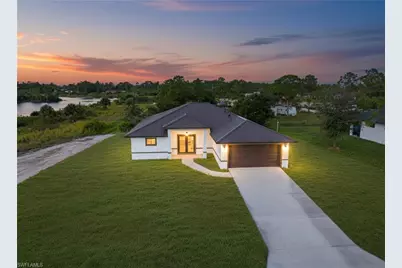 801 Wagner Ave, Lehigh Acres, FL 33972 - Photo 2