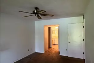 5650 Trailwinds Dr, Fort Myers, FL 33907 - Photo 6