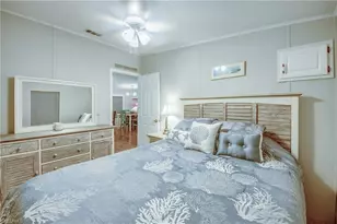 5020 Gulfgate Ln, Saint James City, FL 33956 - Photo 20