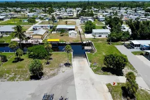 5020 Gulfgate Ln, Saint James City, FL 33956 - Photo 42