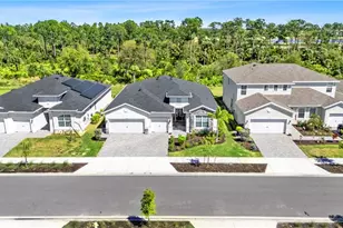 17482 Palmetto Pass Ln, Punta Gorda, FL 33982 - Photo 2