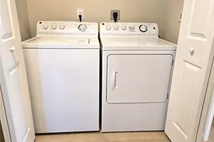 8541 Oakshade Cir, Fort Myers, FL 33919 - Photo 22