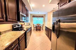 8541 Oakshade Cir, Fort Myers, FL 33919 - Photo 10