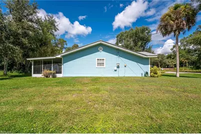 1076 Park Dr, Labelle, FL 33935 - Photo 26