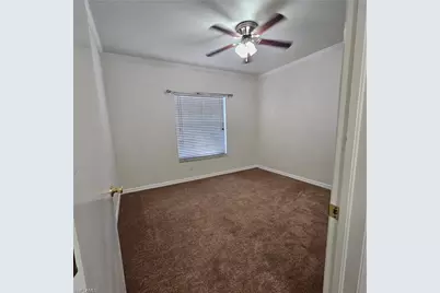 8423 Bernwood Cove Loop #409, Fort Myers, FL 33966 - Photo 12