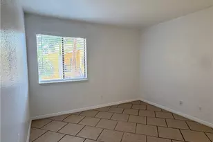 2855 Winkler Ave, Fort Myers, FL 33916 - Photo 10