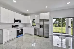 3919 8th St SW, Lehigh Acres, FL 33976 - Photo 10