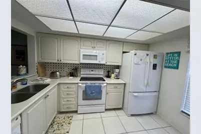 5455 Peppertree Dr #7, Fort Myers, FL 33908 - Photo 4