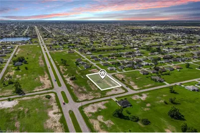 510 NW 16th Ter, Cape Coral, FL 33993 - Photo 2