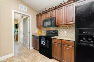 2239 Old Burnt Store Rd N, Cape Coral, FL 33993 - Photo 10