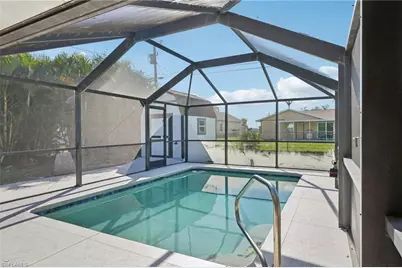 2128 NE 9th Pl, Cape Coral, FL 33909 - Photo 26