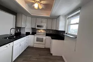 4803 Triton Ct W, Cape Coral, FL 33904 - Photo 6