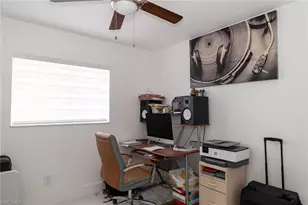 4623 Jacaranda Pkwy W, Cape Coral, FL 33993 - Photo 18