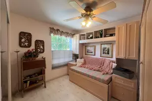 911 SE 18th Terrace, Cape Coral, FL 33990 - Photo 32