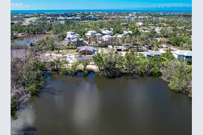 1450-1460 Court Pl, Sanibel, FL 33957 - Photo 2