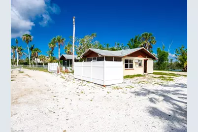 1450-1460 Court Pl, Sanibel, FL 33957 - Photo 24