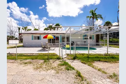 1450-1460 Court Pl, Sanibel, FL 33957 - Photo 6