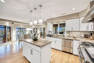 766 Sand Dollar Dr, Sanibel, FL 33957 - Photo 18