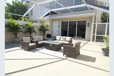 6112 Towncenter Cir, Naples, FL 34119 - Photo 8