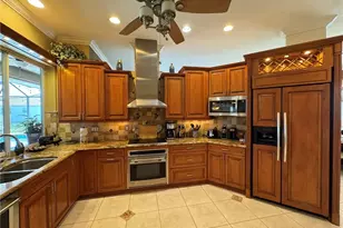 8601 Belle Meade Dr, Fort Myers, FL 33908 - Photo 4