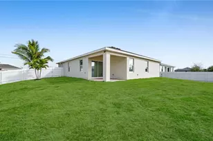 322 NE 20th Terrace, Cape Coral, FL 33909 - Photo 12