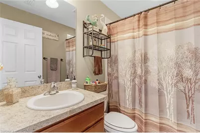 2102 Bolado Pkwy, Cape Coral, FL 33990 - Photo 12