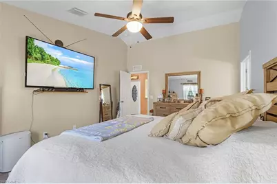 2102 Bolado Pkwy, Cape Coral, FL 33990 - Photo 16