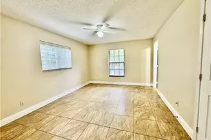 8505 Jenny Cae Ln, North Fort Myers, FL 33903 - Photo 6