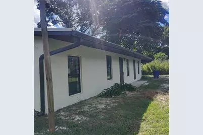 5071 Lils Ln, Fort Myers, FL 33905 - Photo 2
