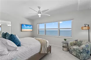 9577 Gulf Shore Dr, Naples, FL 34108 - Photo 6