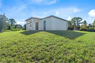 801 East 9th Street, Lehigh Acres, FL 33972 - Photo 18