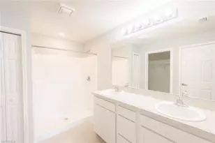 1716 NW 29th St, Cape Coral, FL 33993 - Photo 8