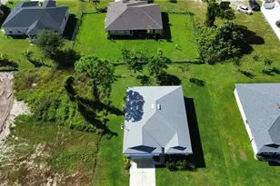 1716 NW 29th St, Cape Coral, FL 33993 - Photo 14