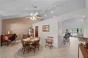 90 24th Ave NE, Naples, FL 34120 - Photo 6