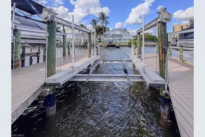 4341 Bay Beach Ln, Fort Myers Beach, FL 33931 - Photo 6