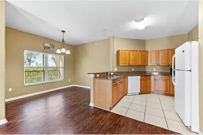 10050 Lake Cove Dr #202, Fort Myers, FL 33908 - Photo 10