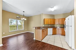 10050 Lake Cove Dr, Fort Myers, FL 33908 - Photo 10